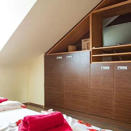 Golden Apartman Apartment